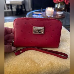 Authentic Micheal Kors wristlet
